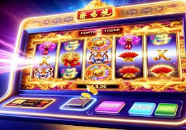 RR98 live casino mobile view — smartphone ဖြင့် baccarat live table ကစားနေမှု